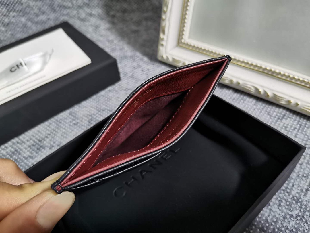 Ch**el card holder 10cm