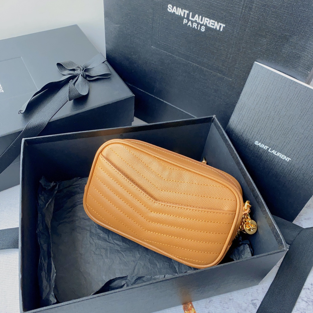 Y51 MINI LOU IN QUILTED LEATHER 7.5 X 4.1 X 2 INCHES