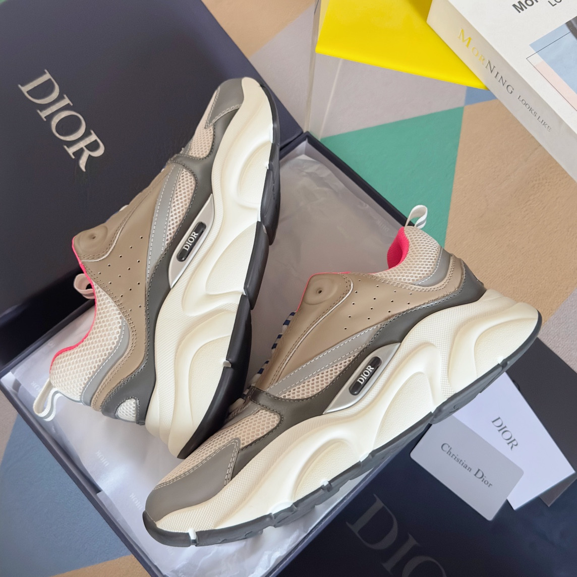 UA D10r B22  Sneaker