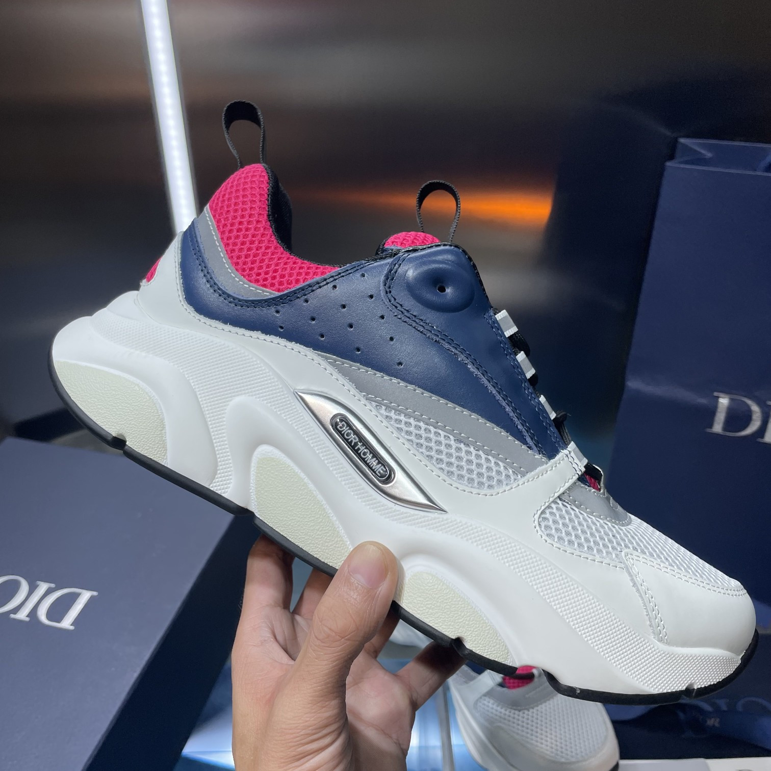 UA D10r B22 Sneaker