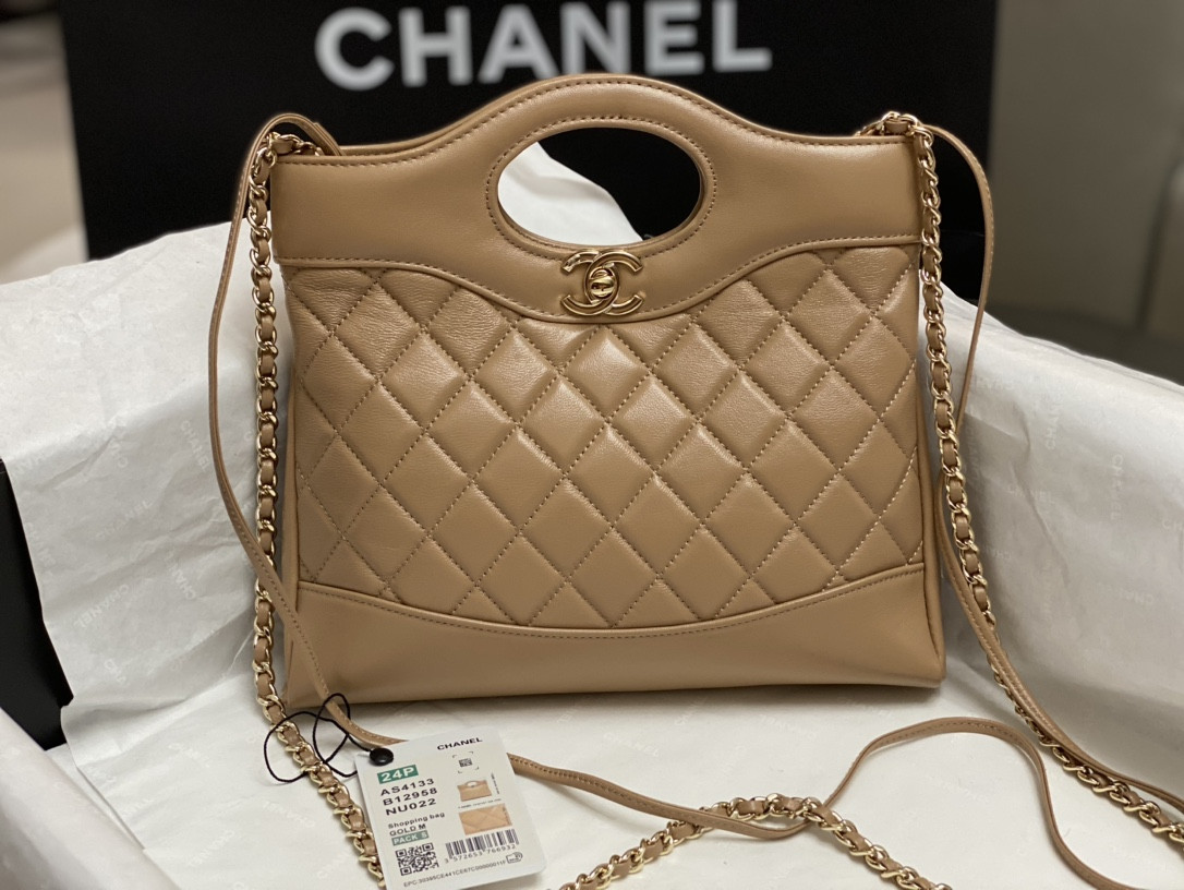 Ch**el MINI SHOPPING BAG Shiny Lambskin & Gold-Tone Metal 22x23x5.5cm