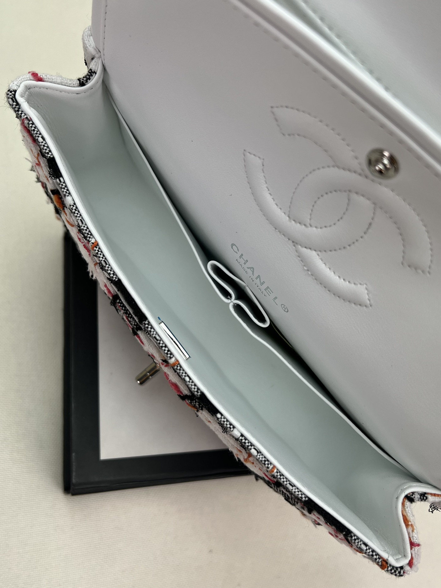 Ch**el CLASSIC 11.12 HANDBAG Tweed & Silver-Tone Metal 6 × 9.9 × 2.5 in