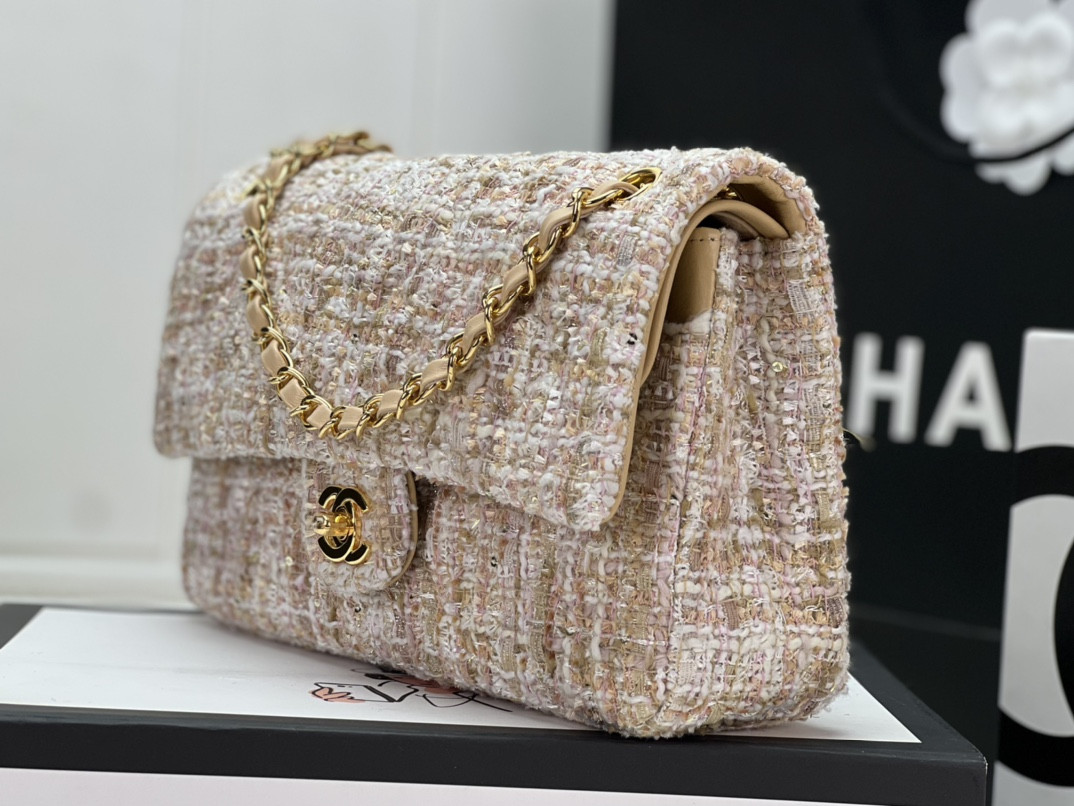 Ch**el CLASSIC 11.12 HANDBAG Tweed & Gold-Tone Metal 6 × 9.9 × 2.5 in