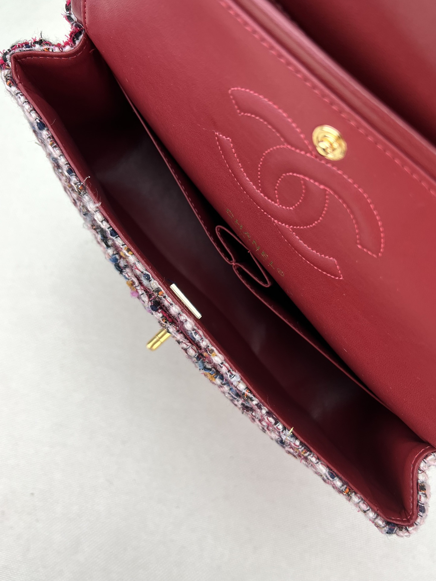 CHANEL CLASSIC 11.12 HANDBAG Tweed & Gold-Tone Metal 6 × 9.9 × 2.5 in
