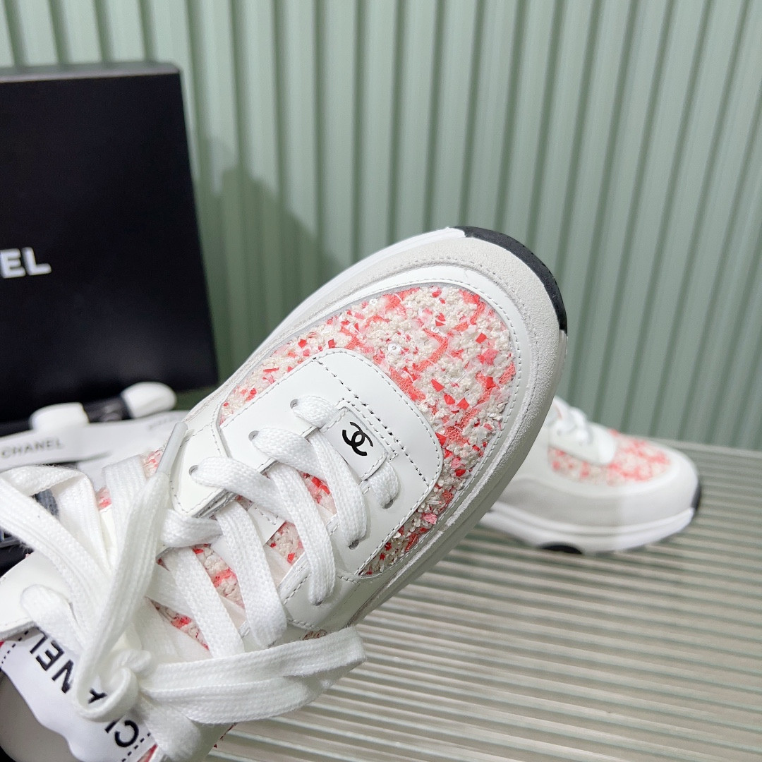 UA Ch**el SNEAKERS Tweed
