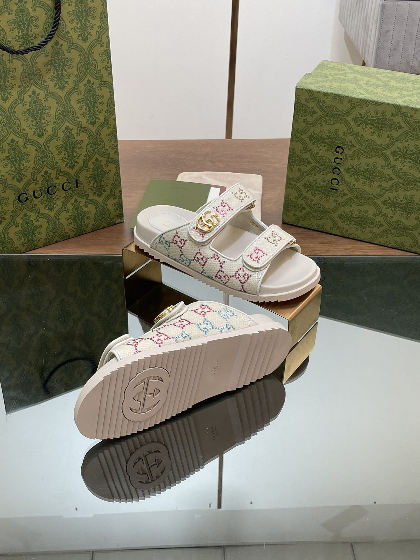 UA Gvc*1 WOMEN