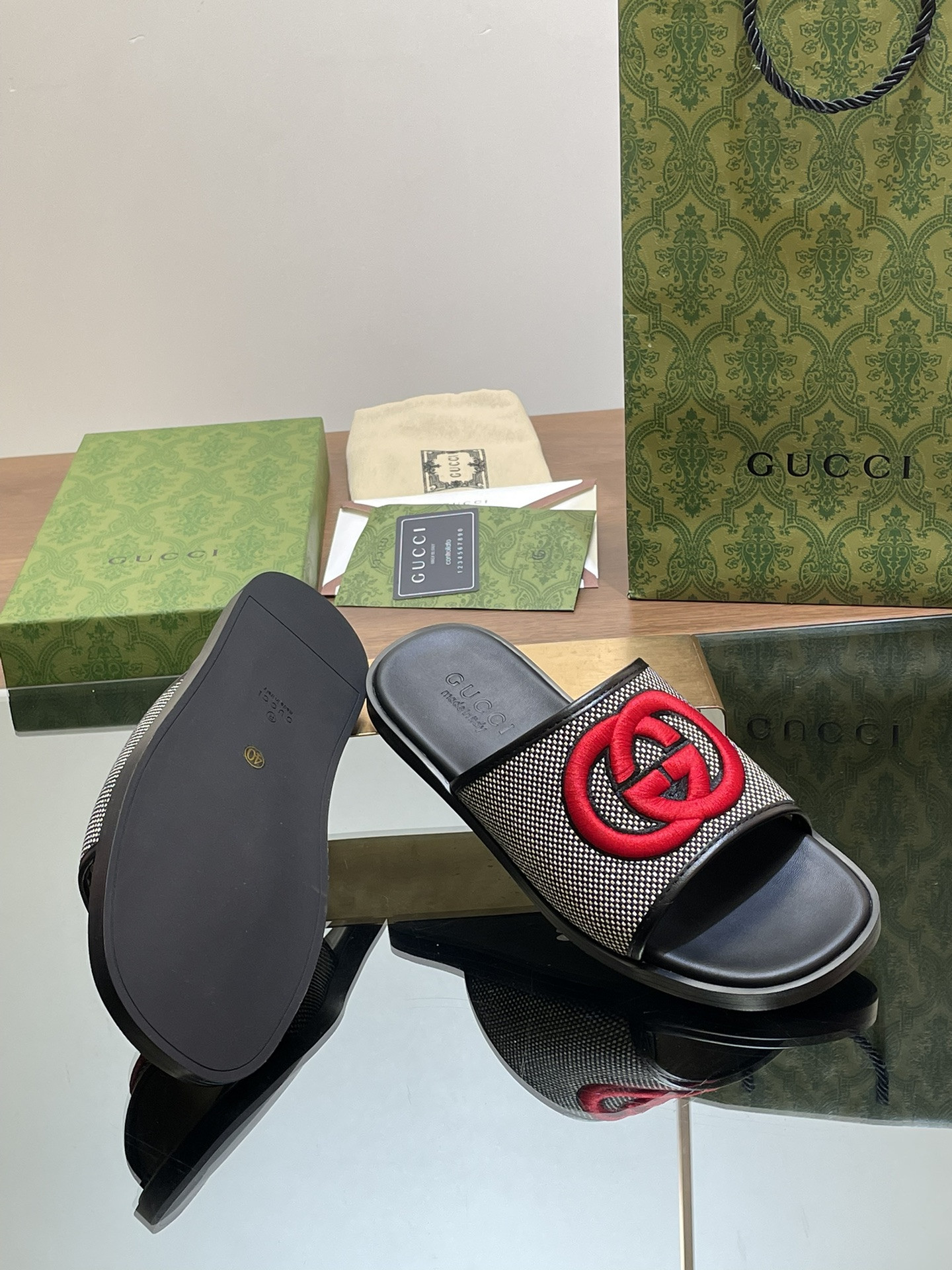 UA Gvc*1 INTERLOCKING G SLIDE SANDAL