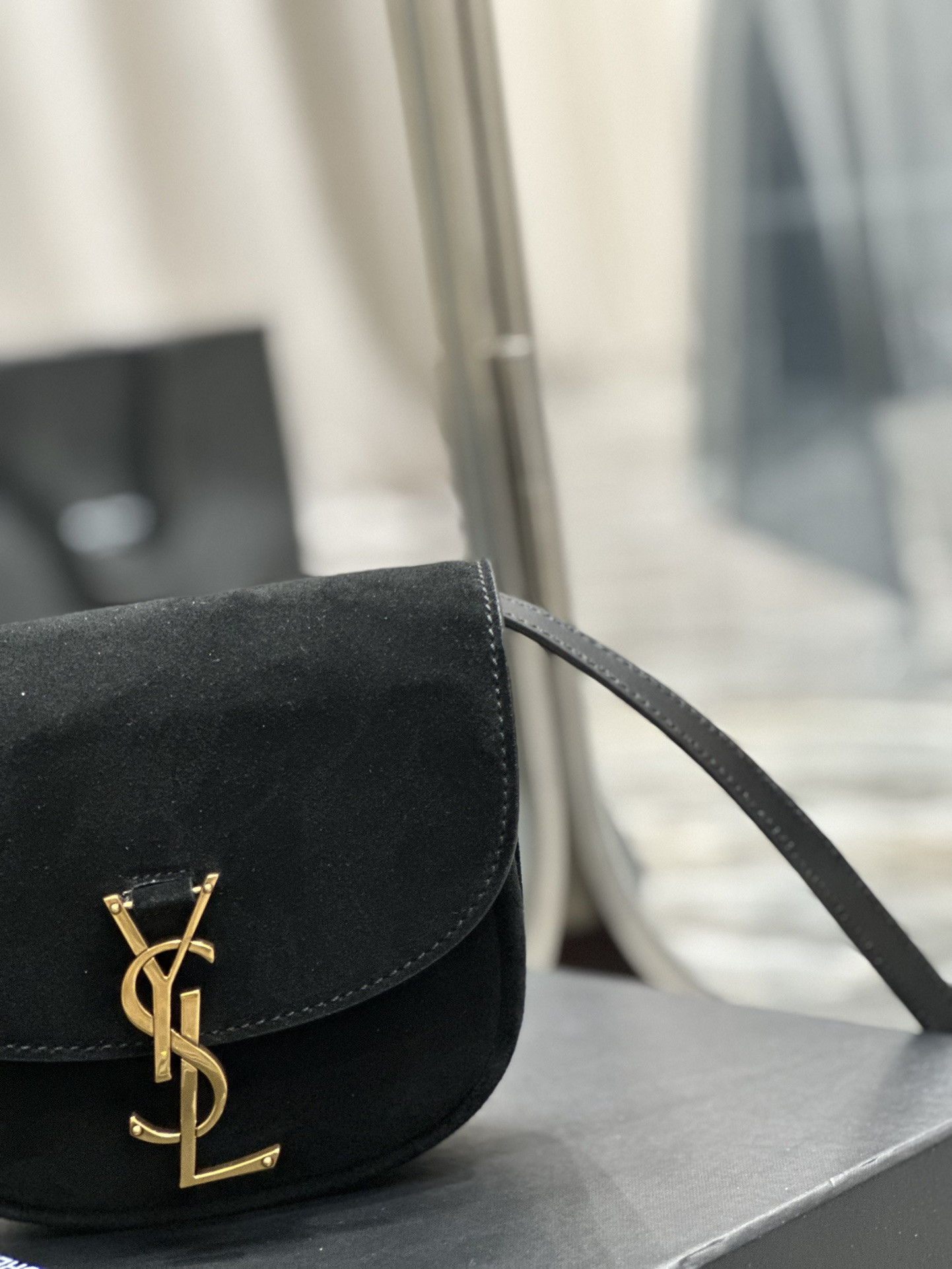 Y51 KAIA SMALL SATCHEL IN SMOOTH LEATHER 7.2 X 6.1 X 2.1 INCHES