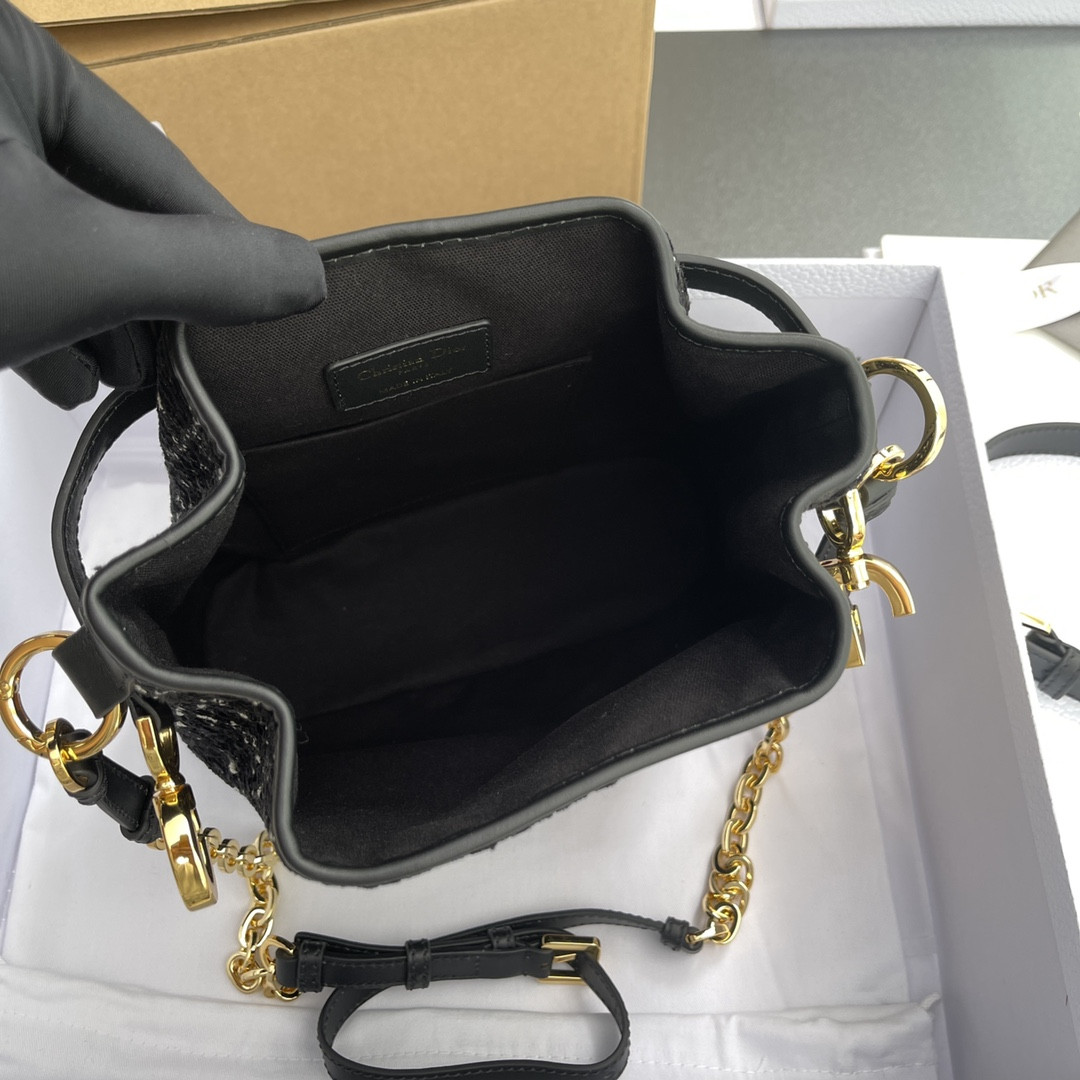 D10r Amber Black 24.5×25×11cm