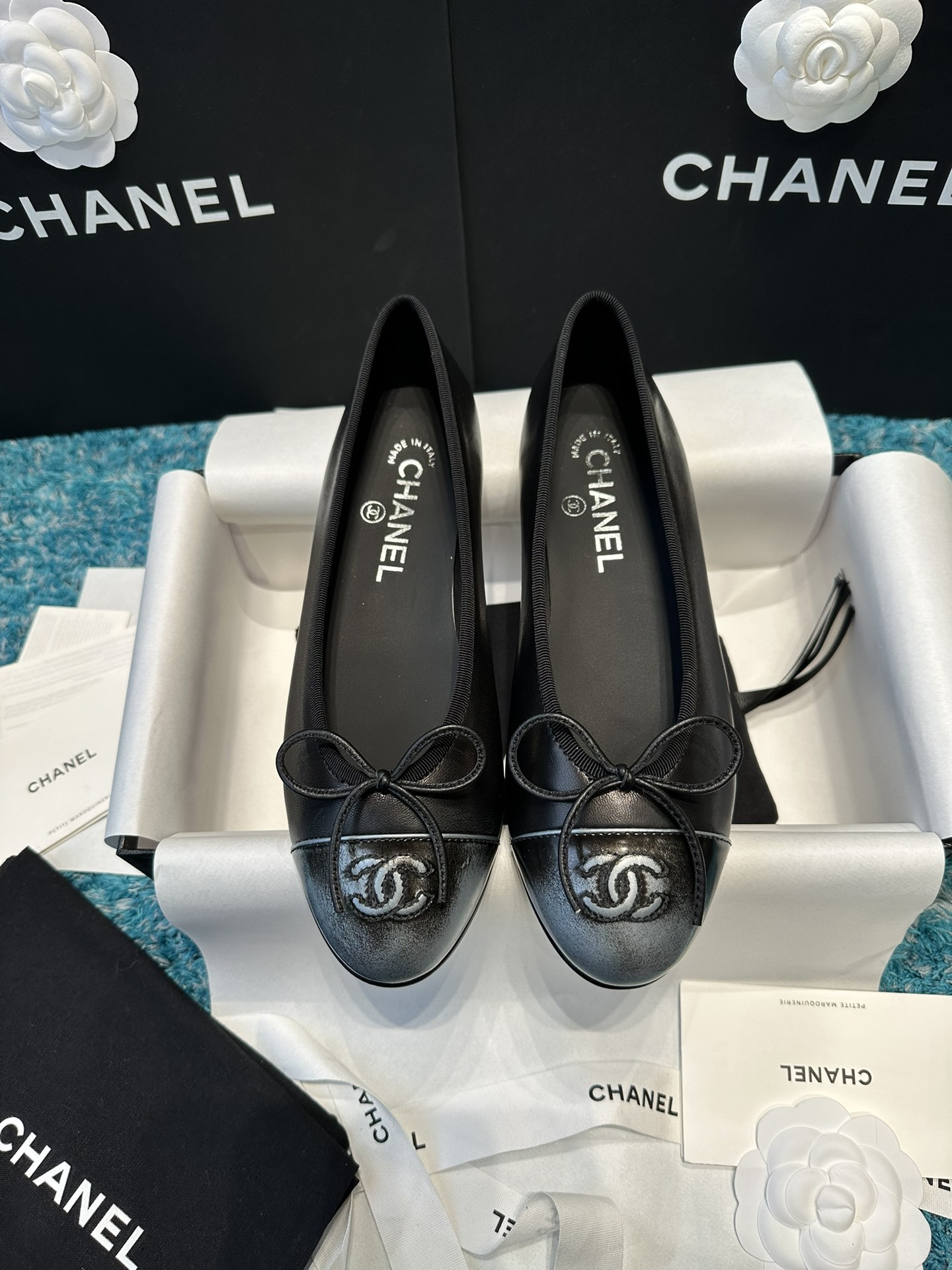 UA Ch**el BALLET FLATS