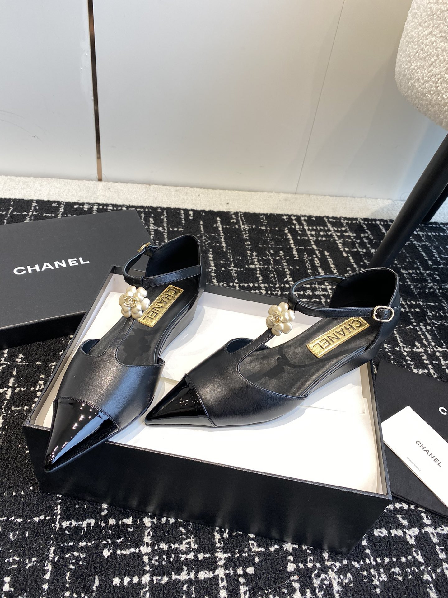 UA Ch**el MARY JANES
