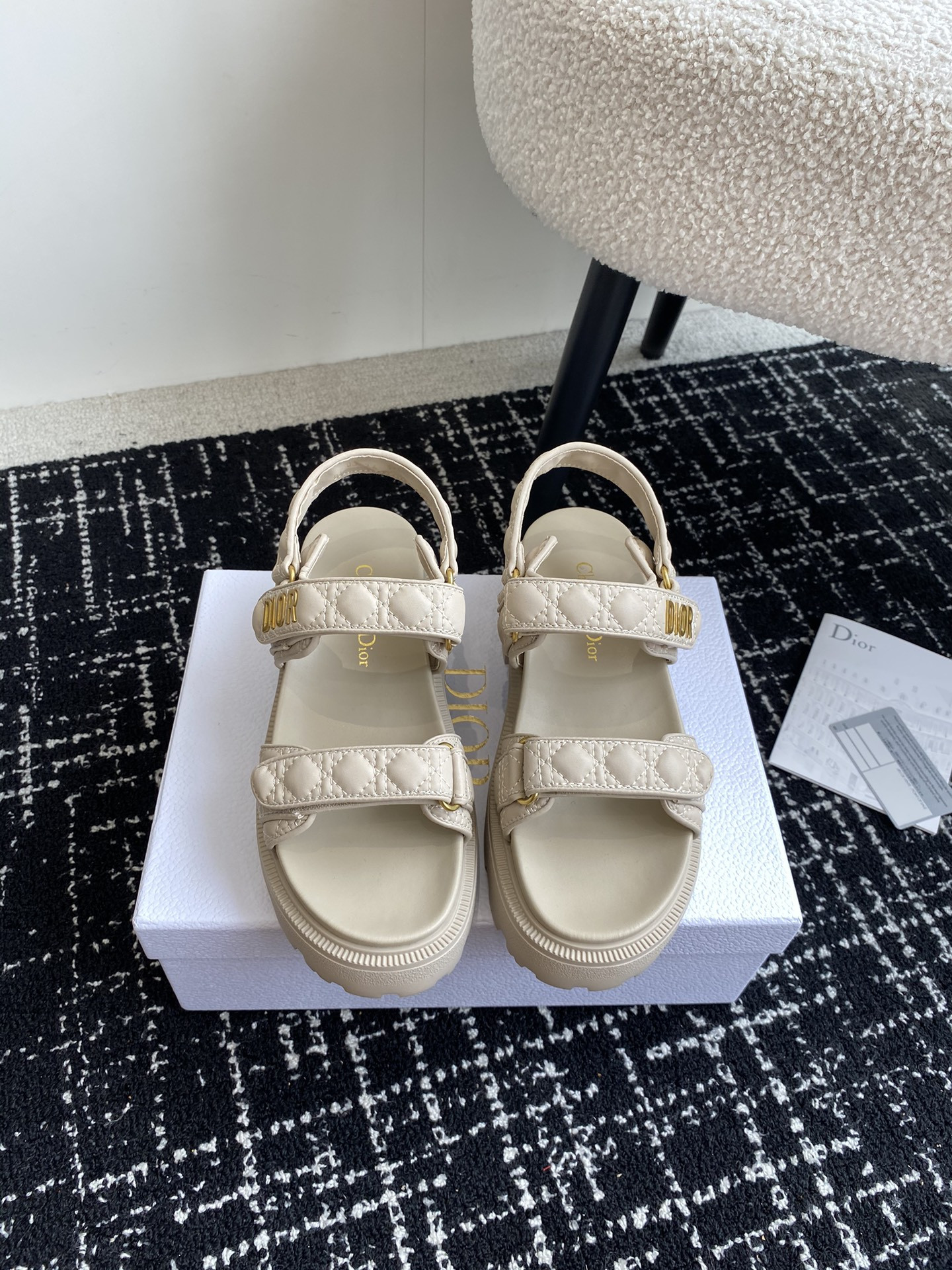 UA D10ract Platform Sandal
