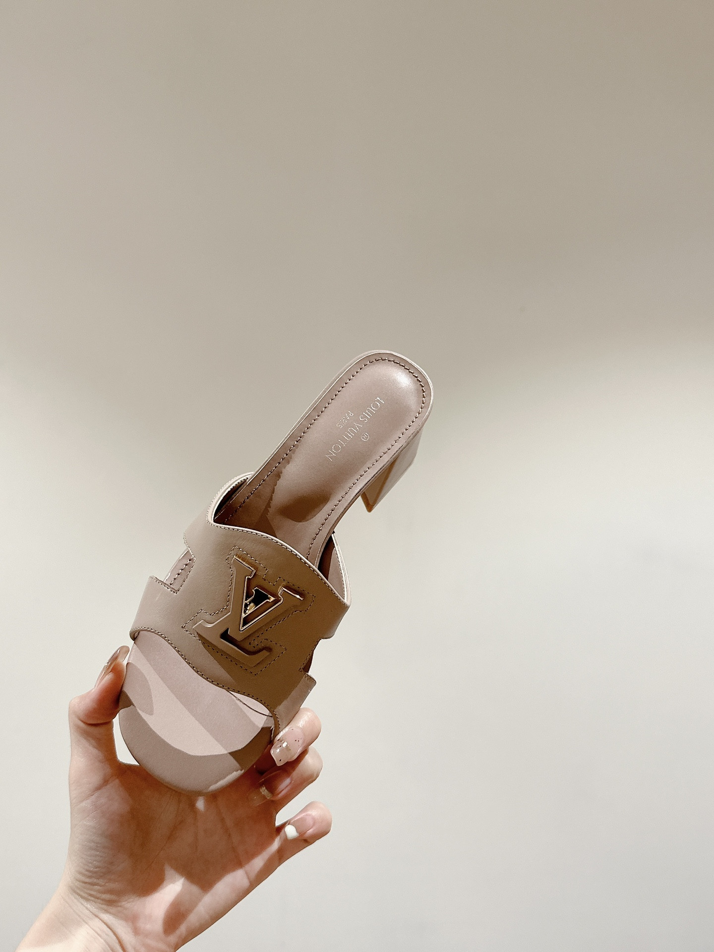 UA LV Heeled Mule