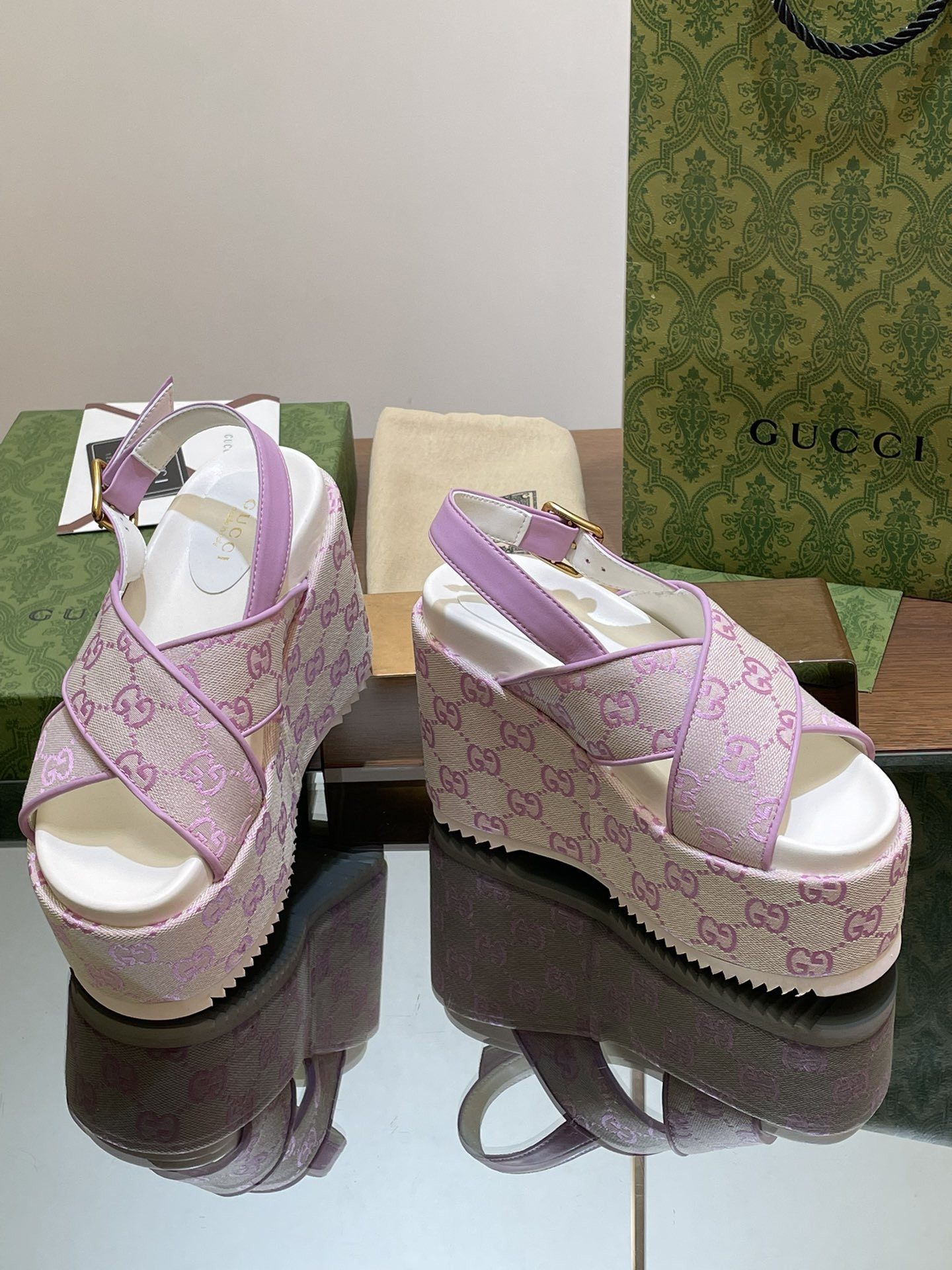 UA Gvc*1 WOMEN