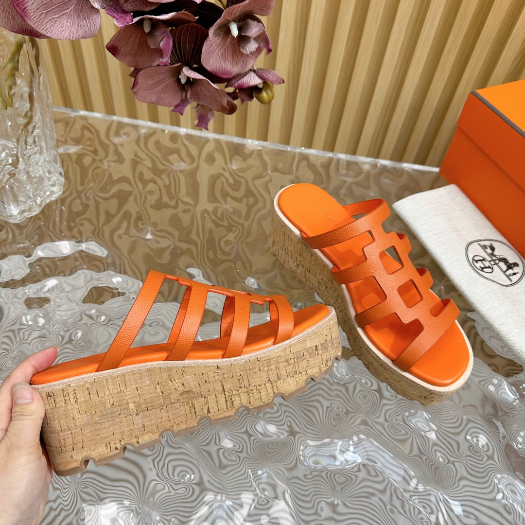 UA H**me5 Isabella 30 sandal