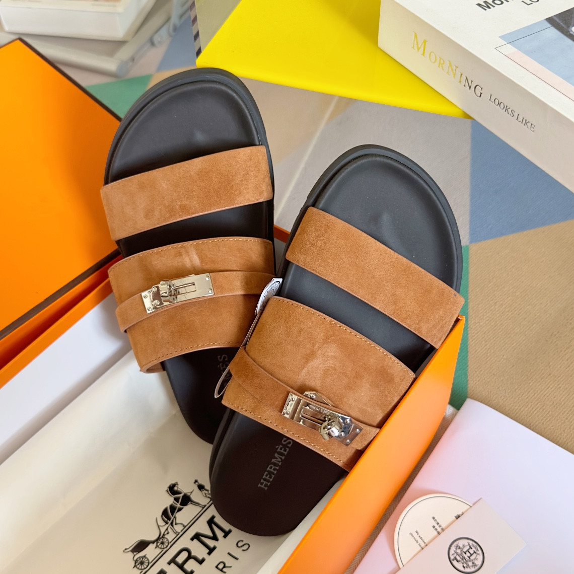 UA H**me5 Jackson sandal