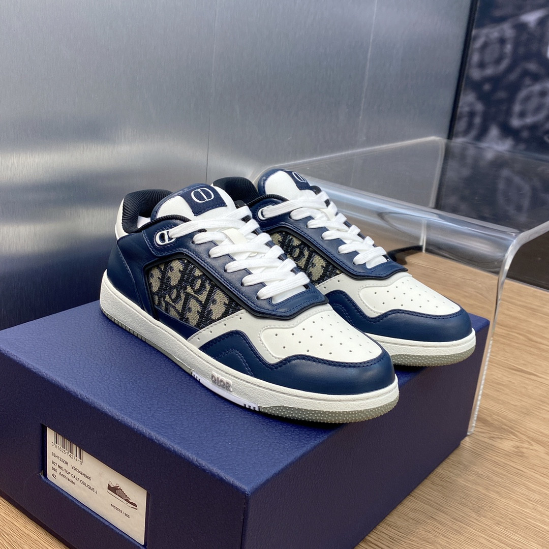 UA D10r B27 Sneaker
