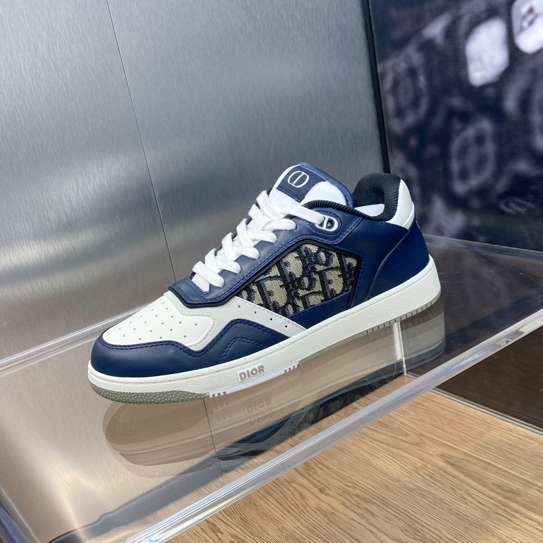 UA D10r B27 Sneaker