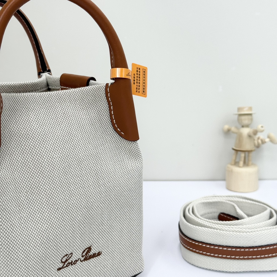 L0r0 P1ana Micro Bale bag  Cotton, Linen 23 x 16 x 14 cm