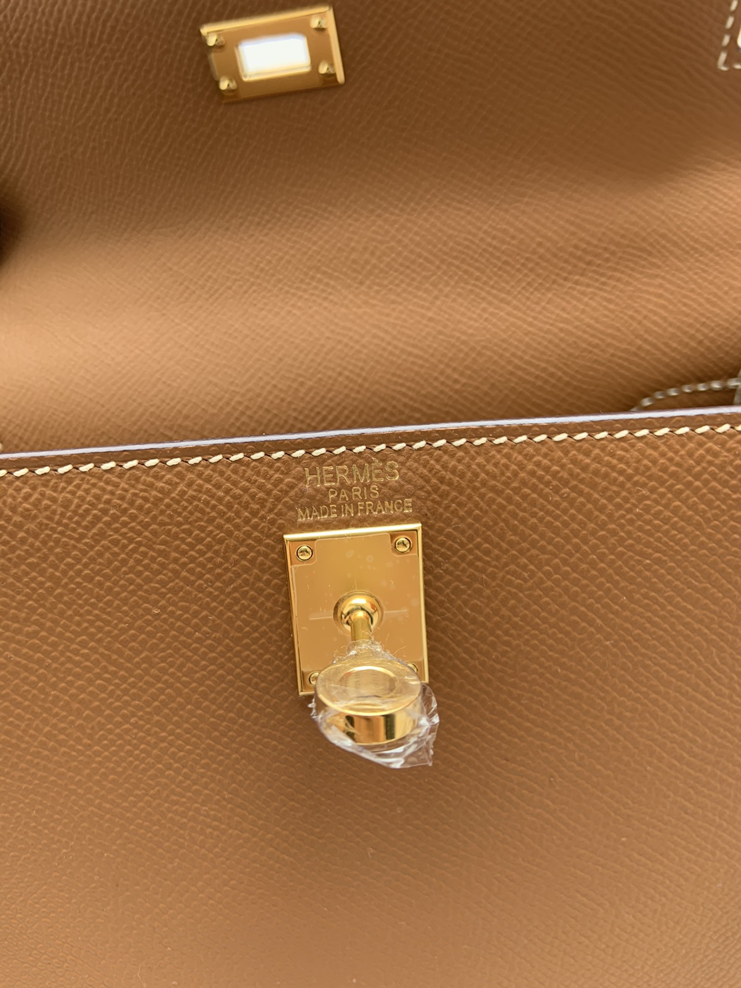 H**me5 Kelly Gold-tone Hardware 25 28