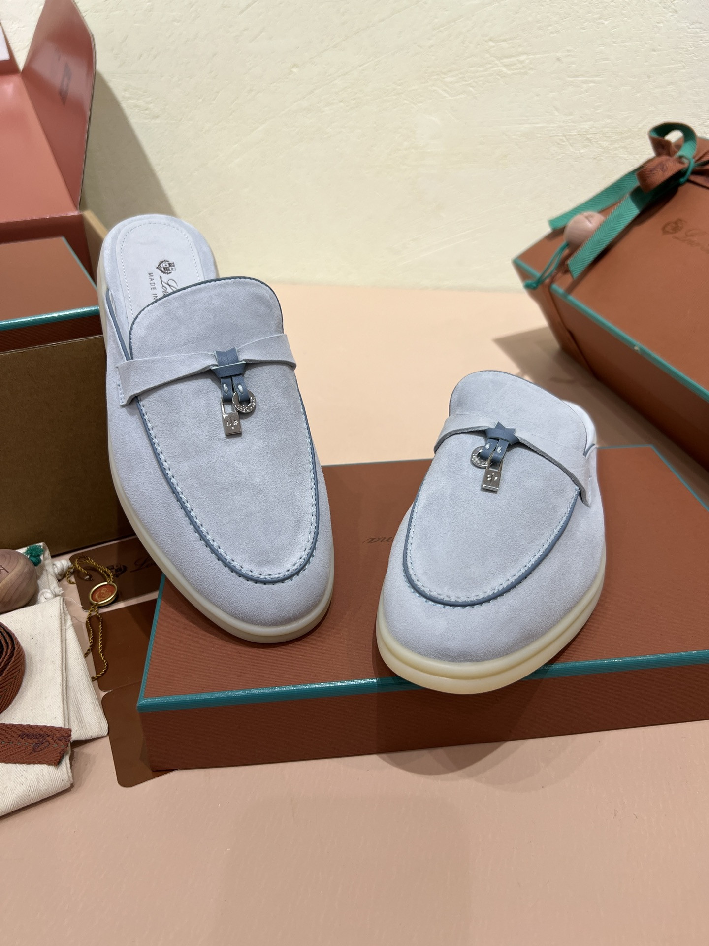 UA L0r0 P1ana Babouche Charms Walk Loafers