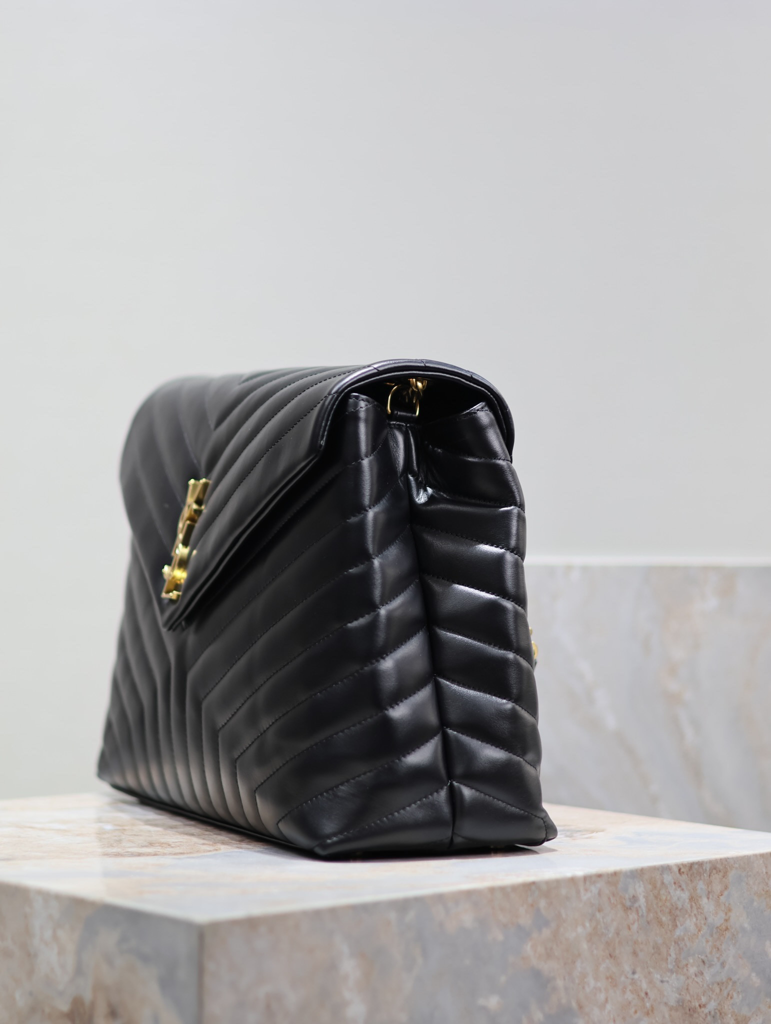 Y51 LouLou 36×27×14cm