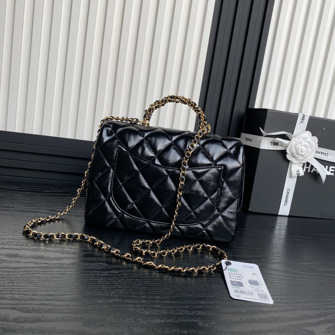 Ch**el WALLET ON CHAIN 17x25x8cm