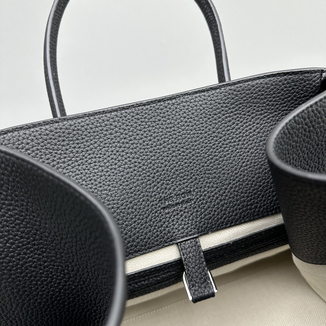The R0w MARGAUX 15 38.5x16x30cm