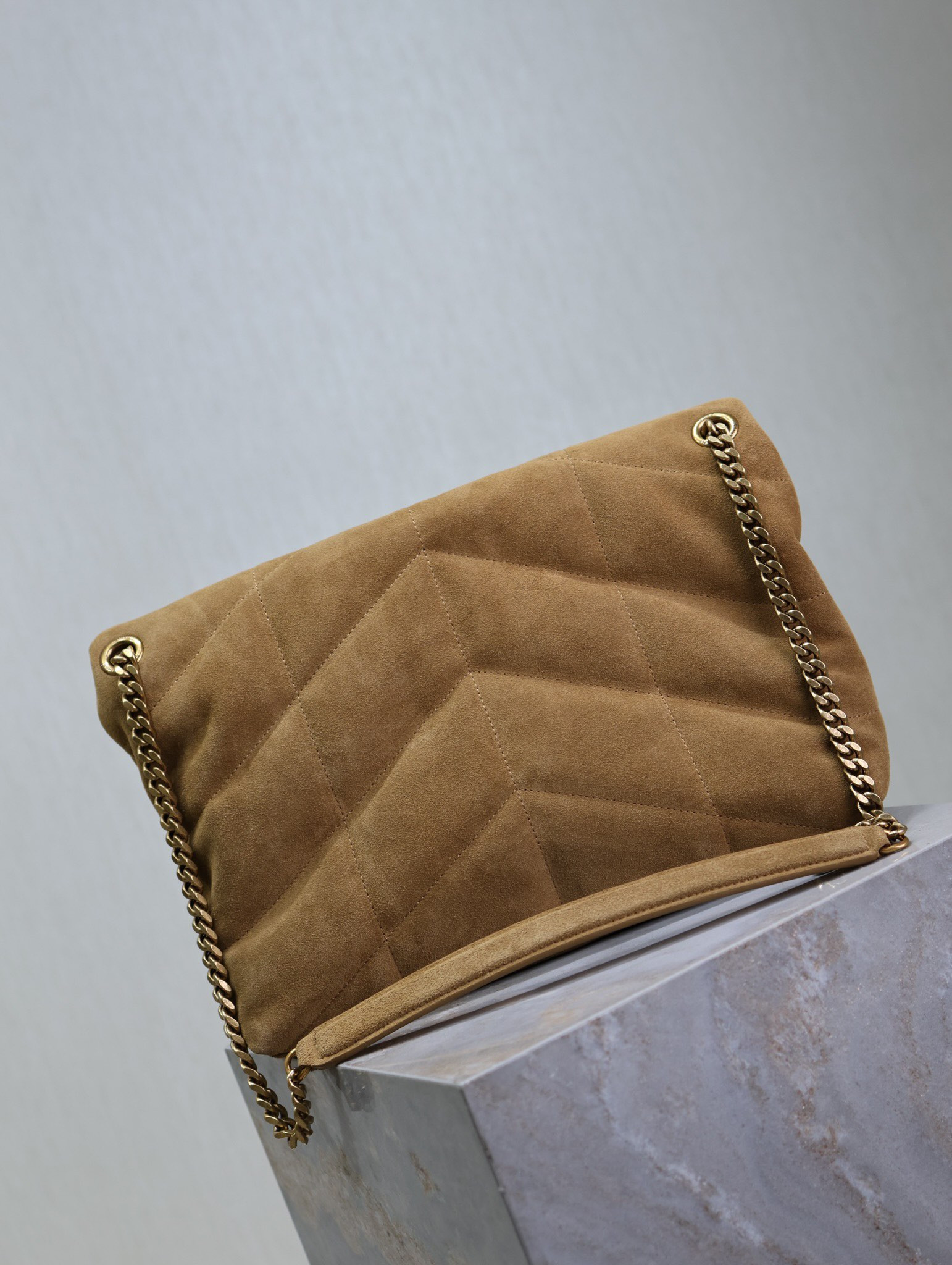 Y51 Loulou Puffer (Suede) 35x23x13.5cm