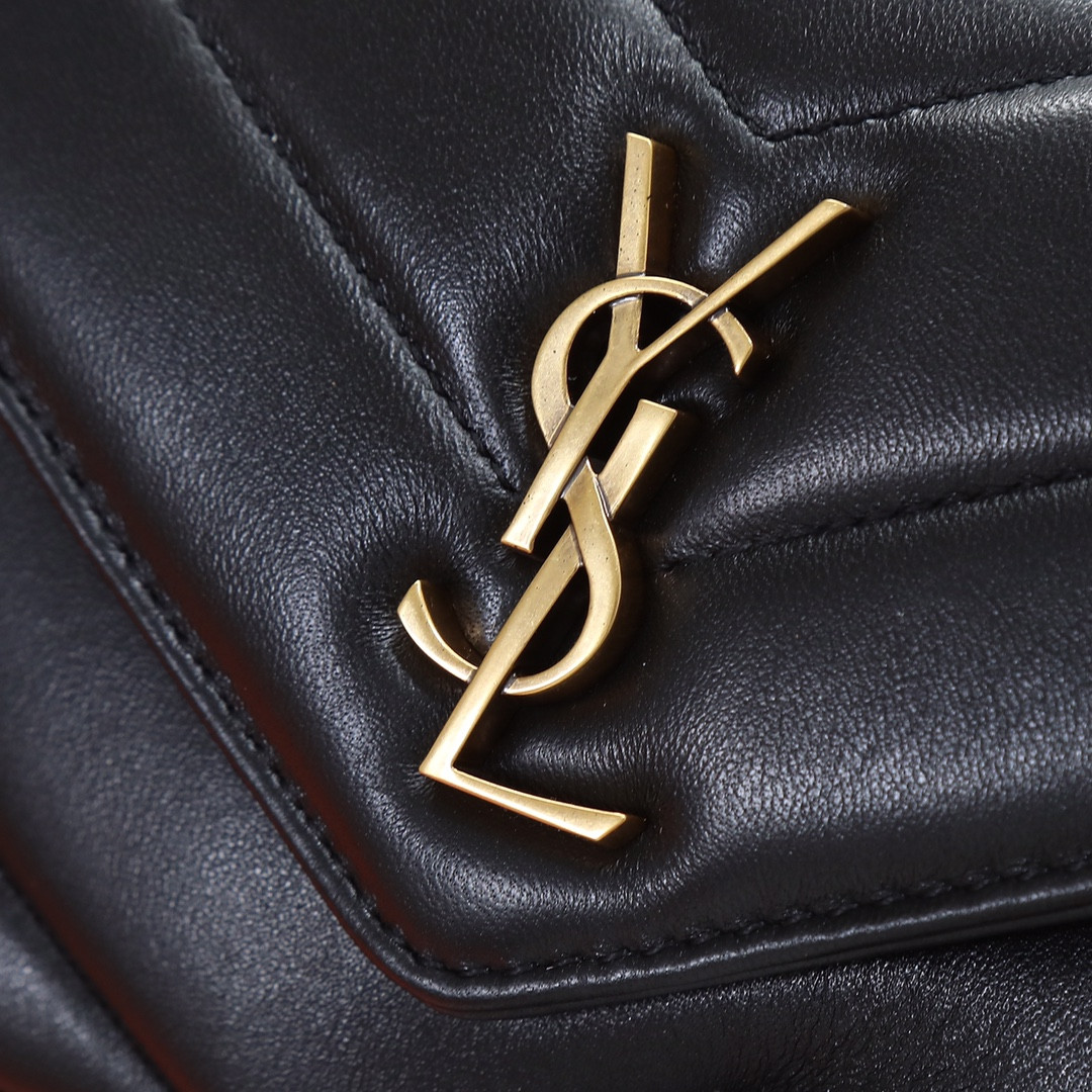 Y51 LOULOU MINI in lambskin 20X12X5cm