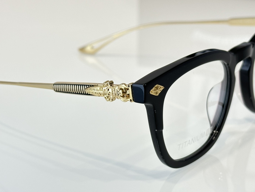 Ch*0me He**ts Glasses CH8110 51-21-150
