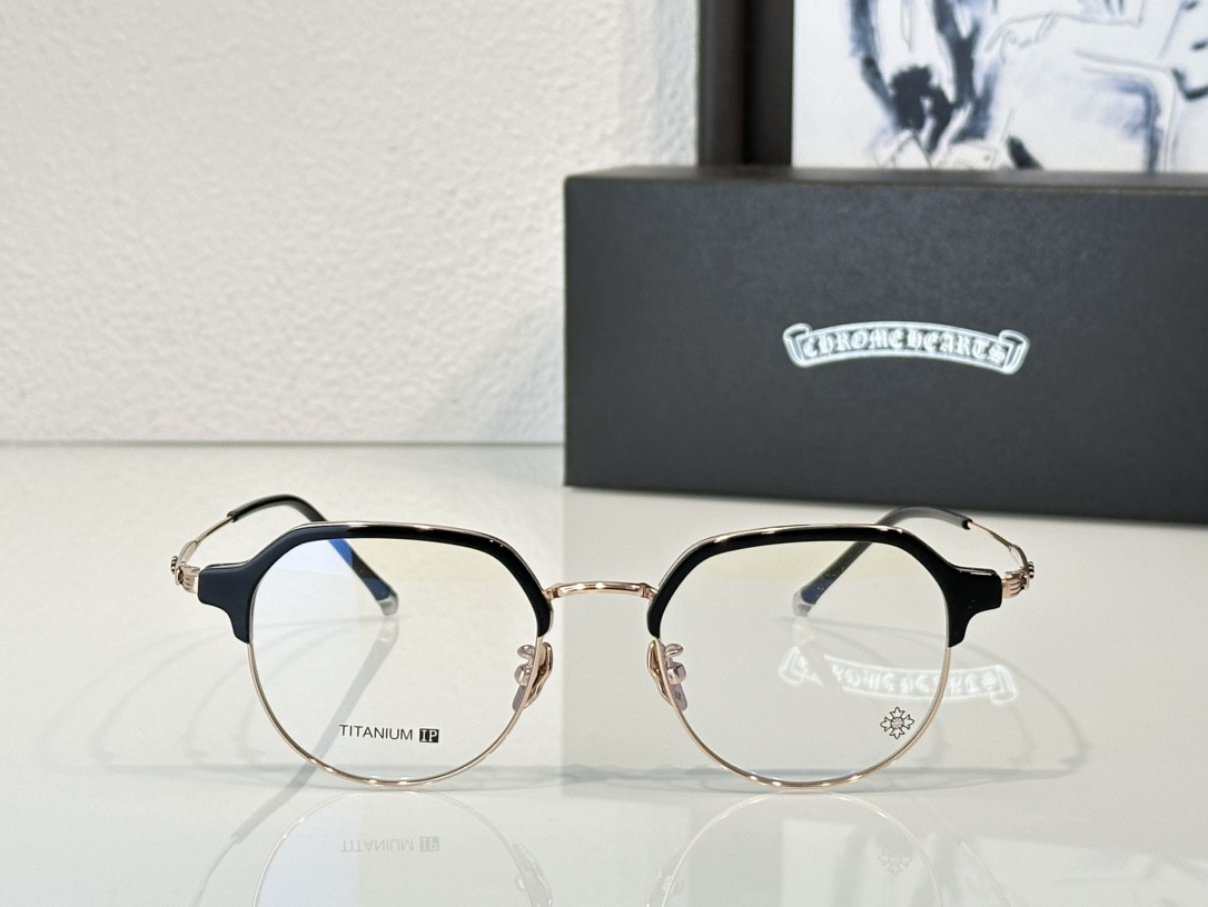 Ch*0me He**ts Glasses CH5535 49-19-148