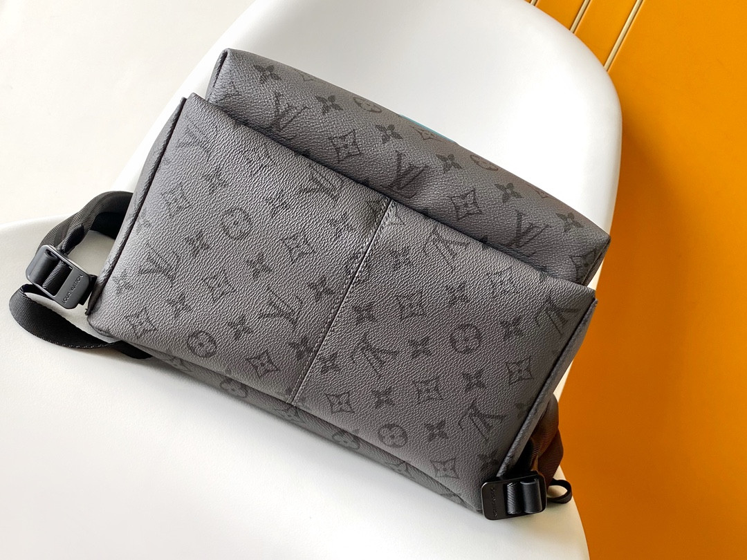 LV Discovery Backpack PM M11641 29 x 38 x 20CM