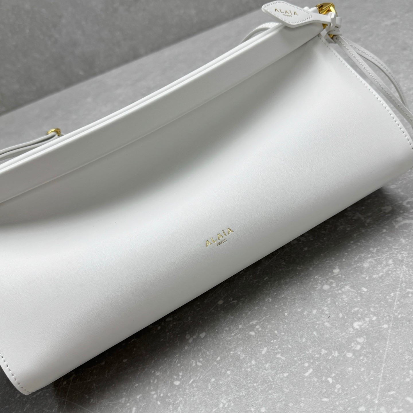 A1a1a LE CLICK EAST WEST MEDIUM BAG 30x14x9cm