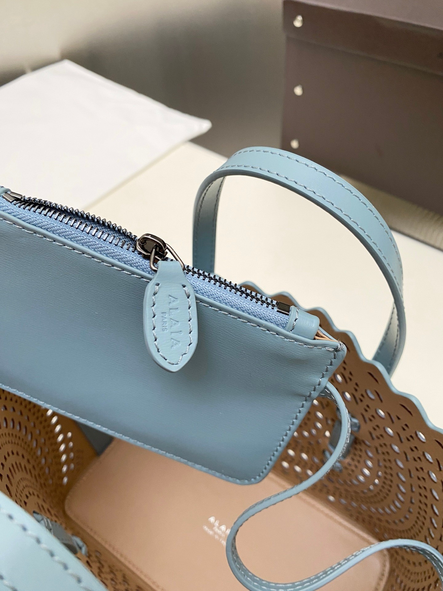 A1a1a Mina 20 bag In Vienne Wave 20x17x10cm