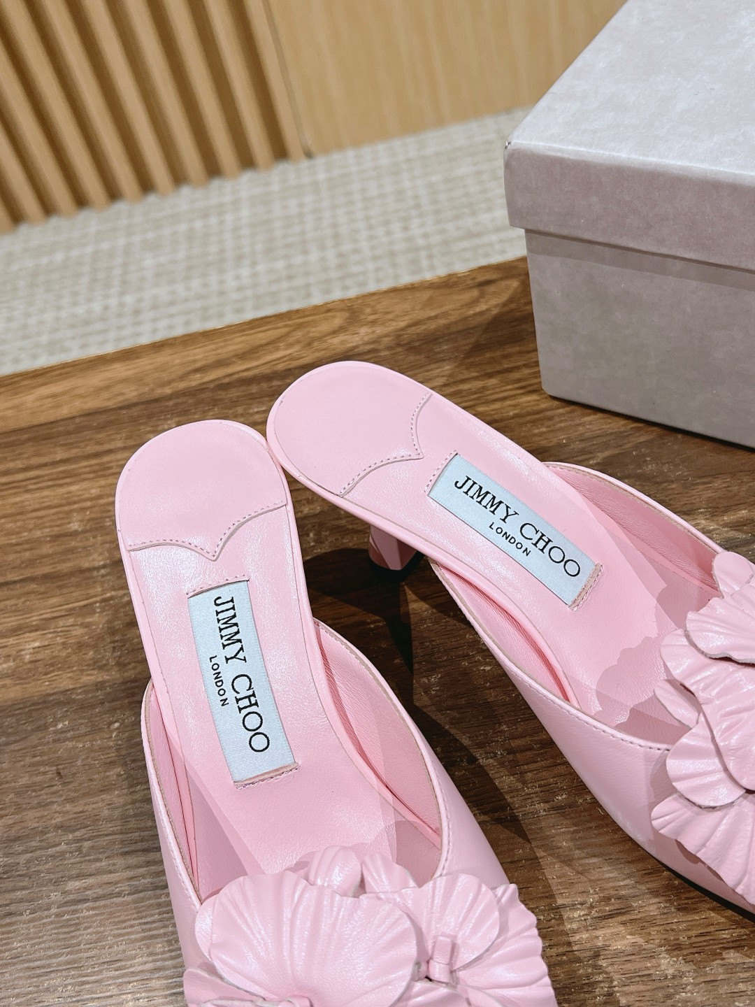 UA J1m*y Ch00 Slides 6.5cm