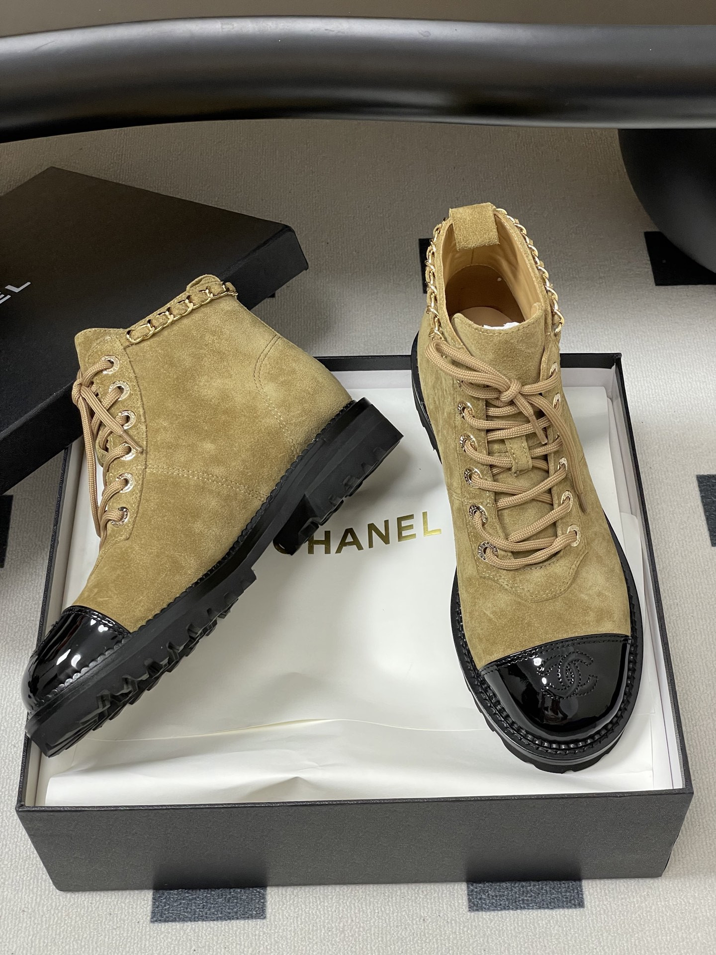 UA Ch**el Boots