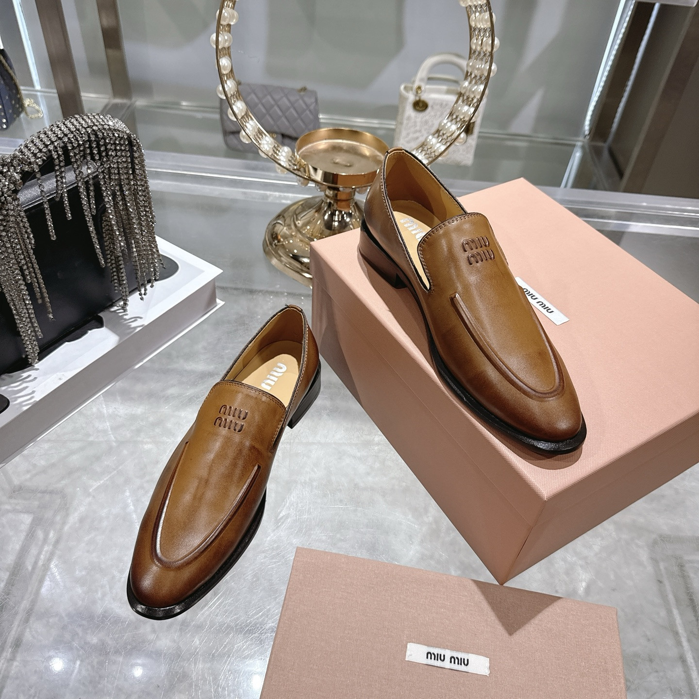 ua M1v M1v leather loafers