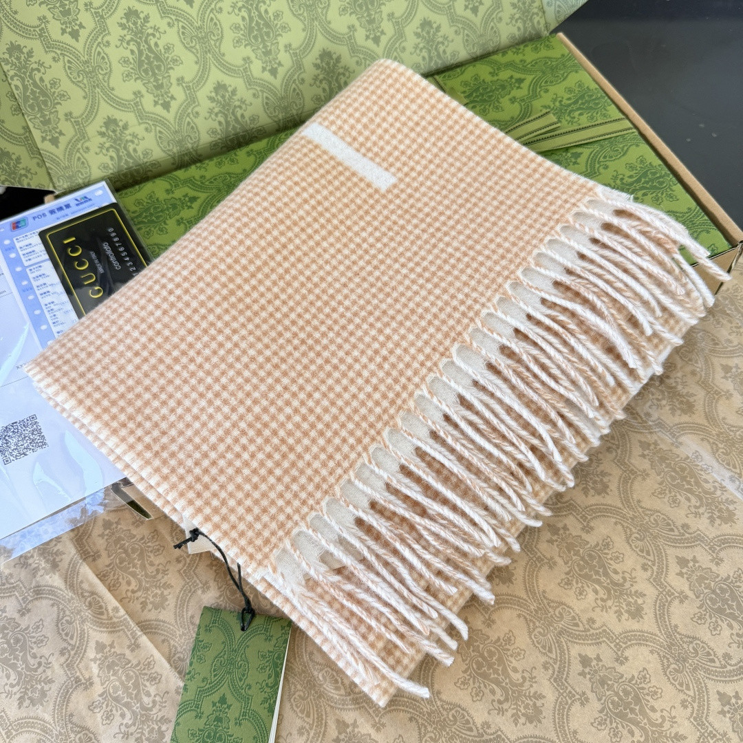 Gvc*1 scarf 30x180cm 100%cashmere