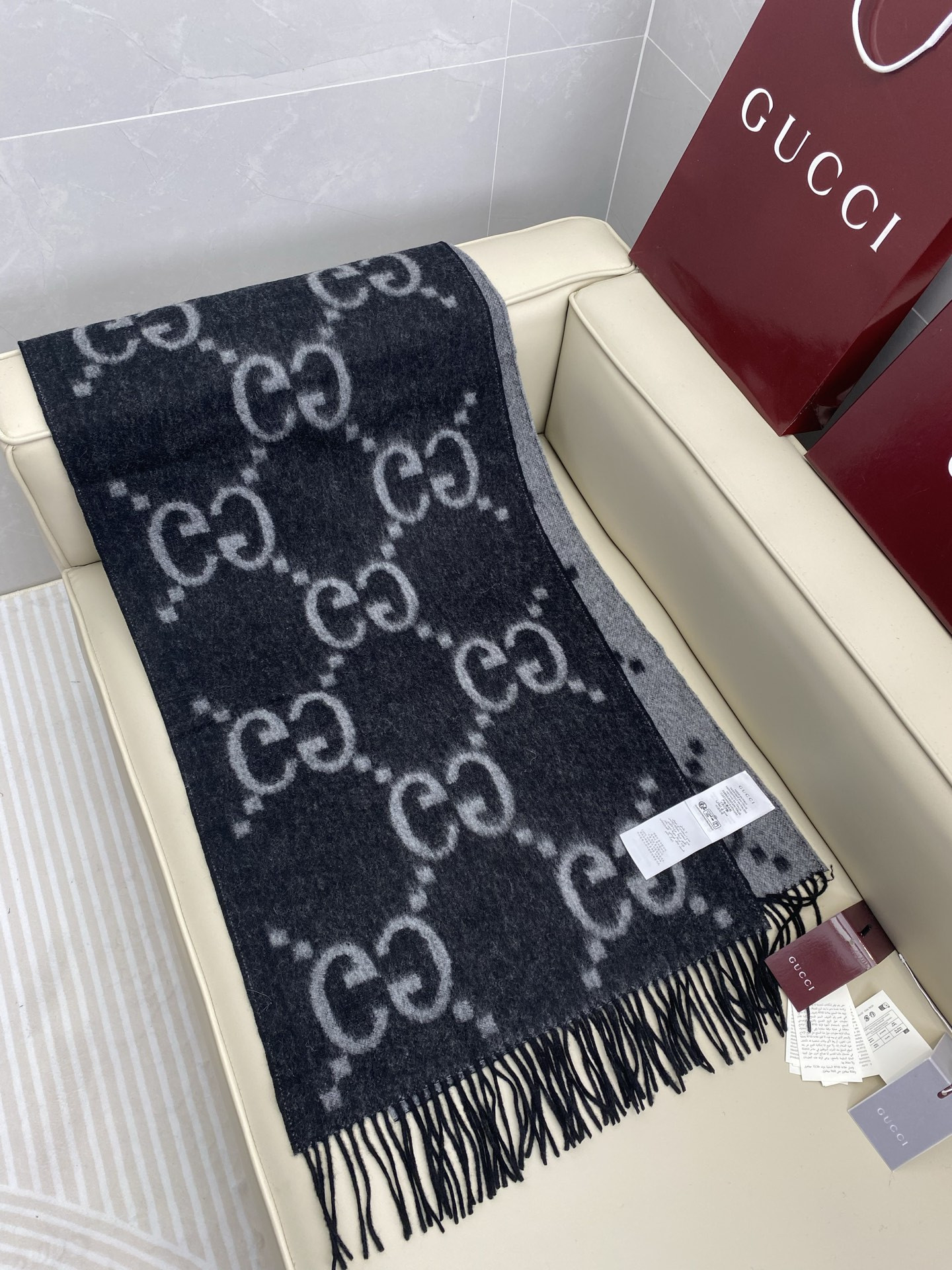 Gvc*1 scarf 45x200cm 100% cashmere