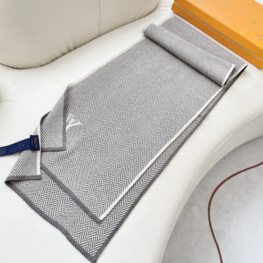 l0vis Vvtt0n scarf 32x180cm 100% knitted cashmere