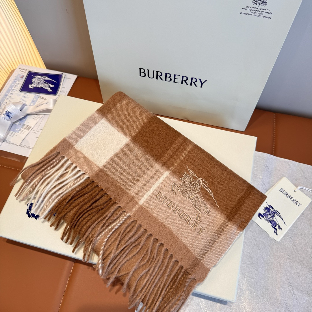 Bv*b*rry scarf 32x180cm
