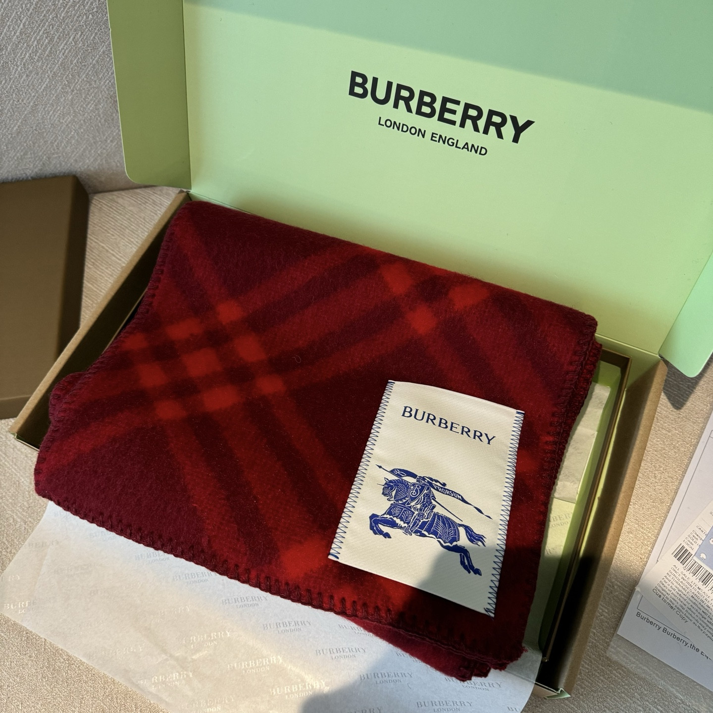 Bv*b*rry scarf 30x182cm 100% wool