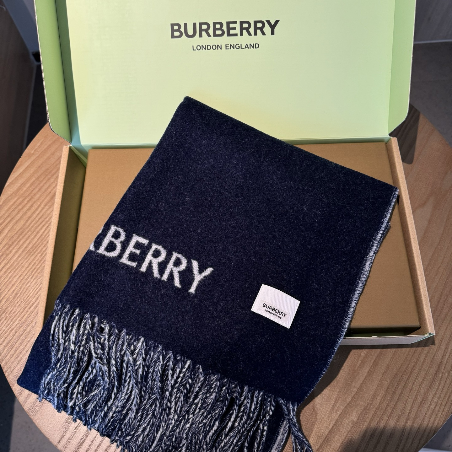 Bv*b*rry reversible ekd cashmere scarf 32x180cm 100% wool