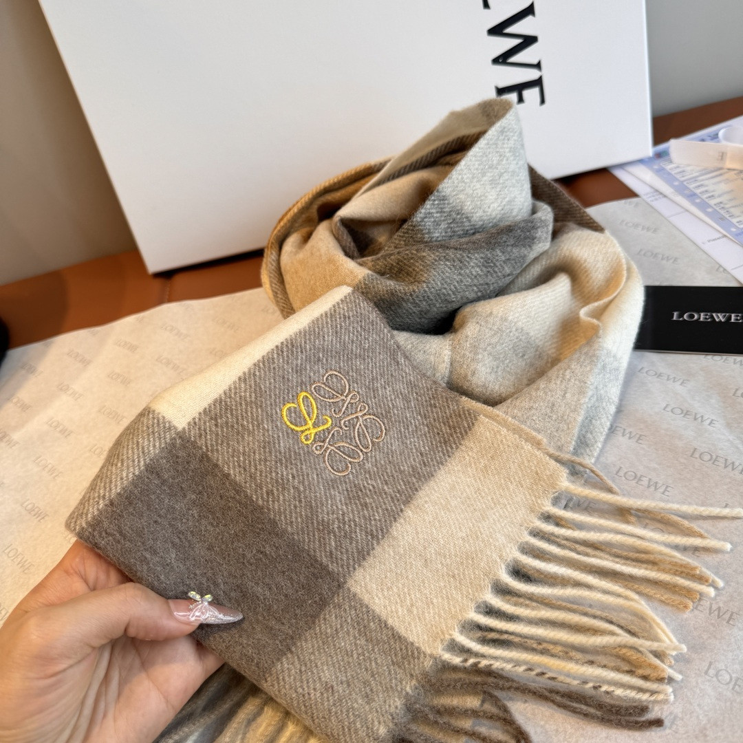 L0ew* scarf 30x180cm