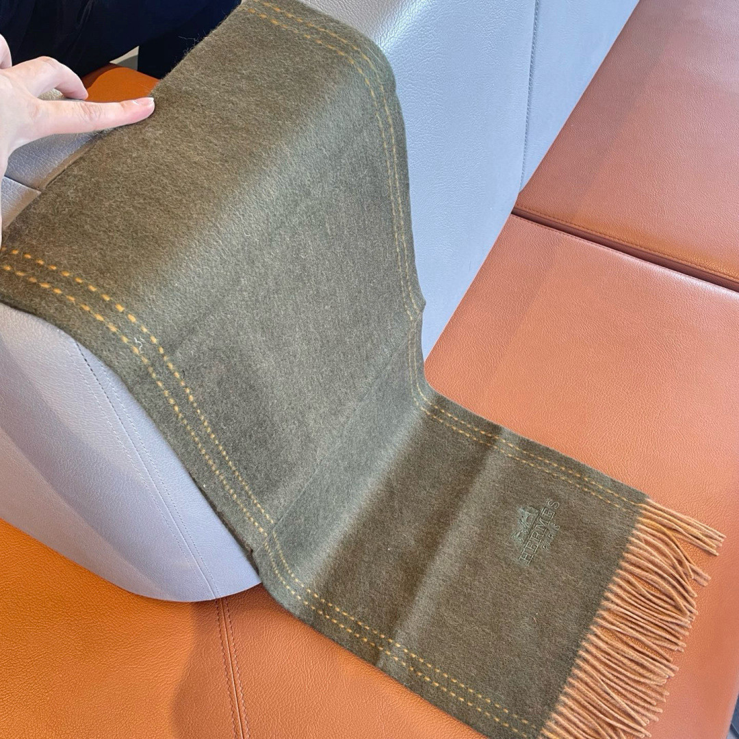 Hermès scarf 35x180cm