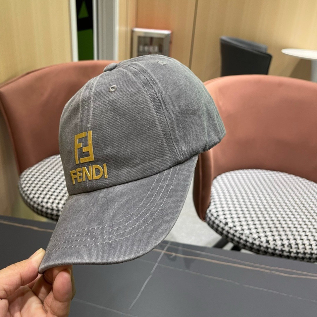 Fendi Baseball Cap