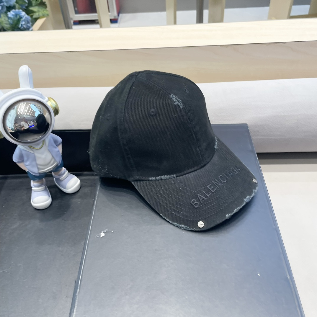 Balenciaga Baseball Cap