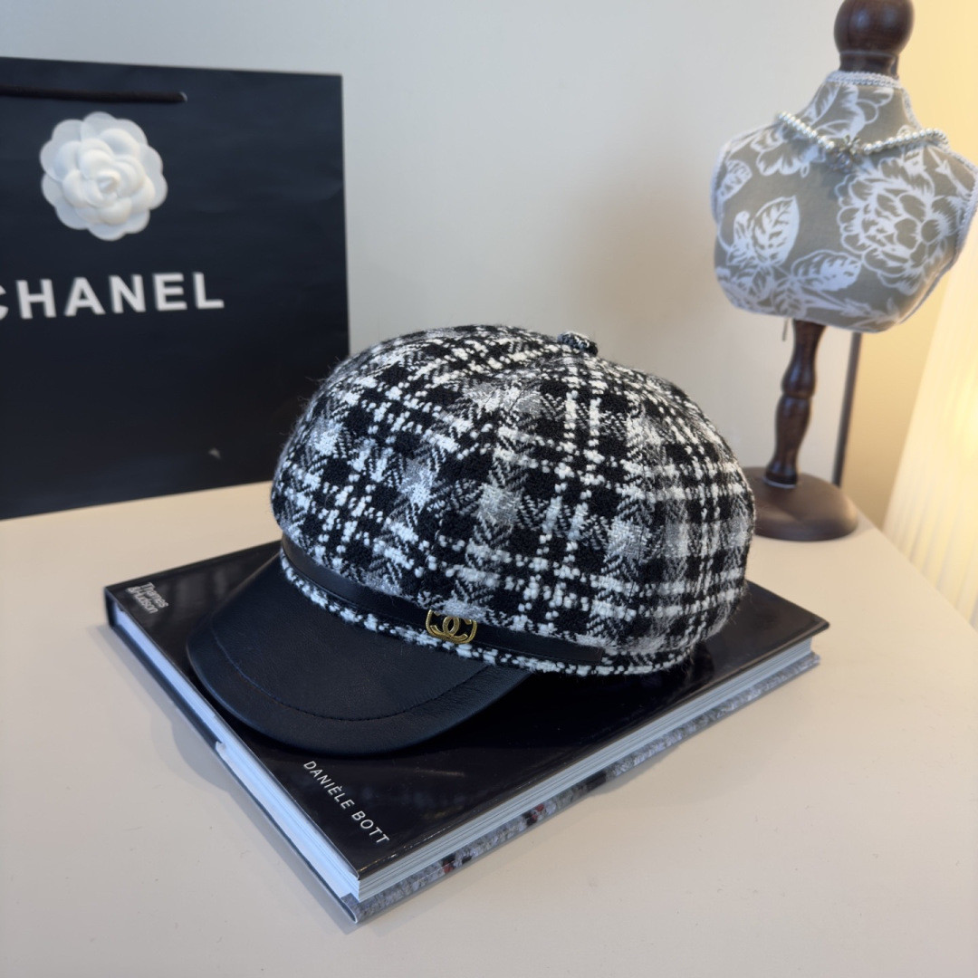 Chanel Newsboy Cap 57cm Head Circumference
