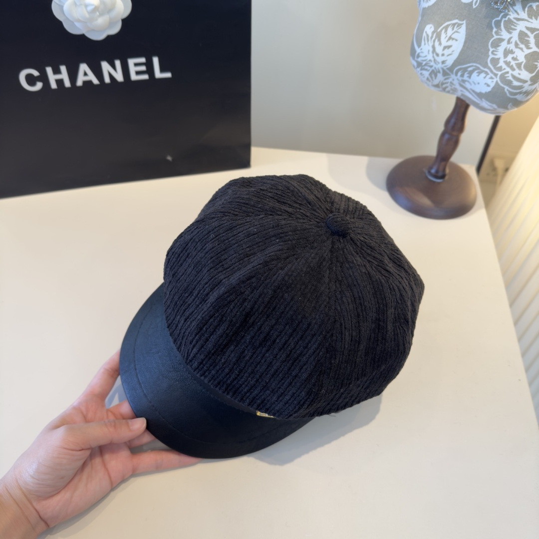 Chanel Newsboy Cap 57cm Head Circumference